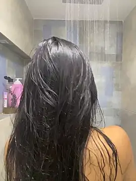 Snapshot of Dakota-Mitchell chatting on 09.27.25 Dakota-Mitchell online show from 09.27.25