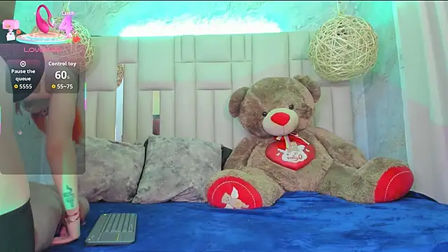 NikkyyRed online show from 09.12.25