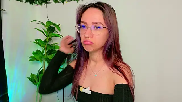 EvaBllake online show from 04.02.26