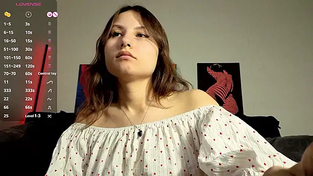 TrixiBell online show from 02.13.26