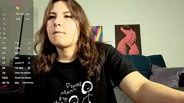 Snapshot of TrixiBell chatting on 05.18.26 TrixiBell online show from 05.18.26