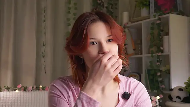 BlytheBenny online show from 11.28.25