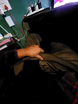 Snapshot of arsh_couple chatting on 11.02.25 arsh couple online show from 11.02.25