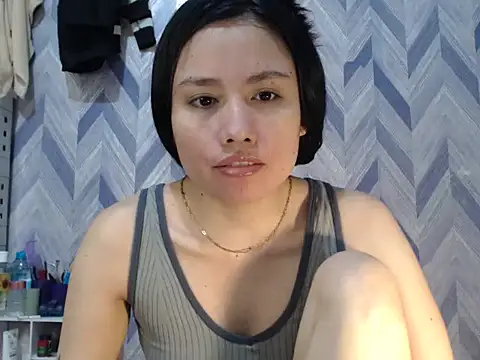 UrKitty lover18 online show from 02.23.26