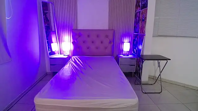 Bonnali lune online show from 10.11.25