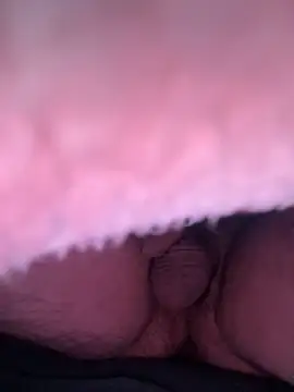 makeyoucum1716 online show from 09.14.25