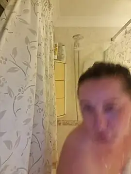 RosieMilff online show from 10.08.25