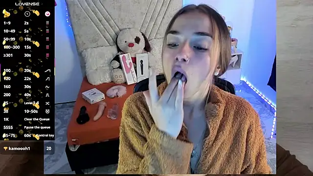 Snapshot of Mia_Victoria22 chatting on 07.02.26 Mia Victoria22 online show from 07.02.26