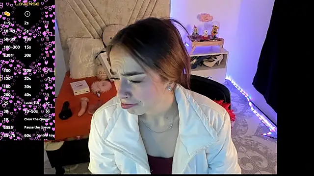 Snapshot of Mia_Victoria22 chatting on 08.04.26 Mia Victoria22 online show from 08.04.26