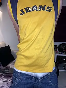 AdrianRinaldi online show from 11.04.25