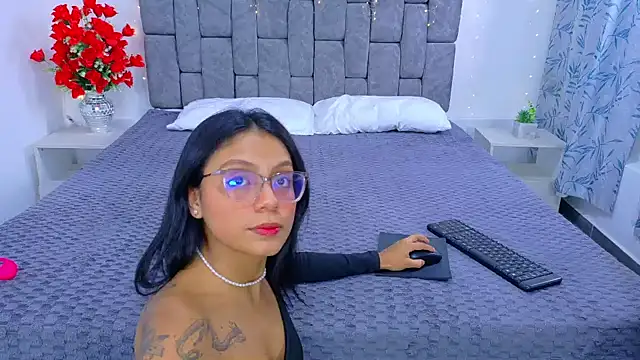 Snapshot of Soffia_Konig_ chatting on 02.11.26 Soffia Konig online show from 02.11.26