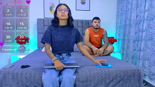 Soffia Konig  online show from 03.25.26