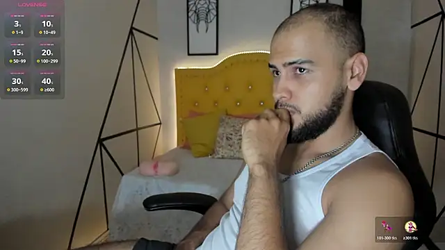 Snapshot of Marcus_Soler chatting on 02.12.26 Marcus Soler online show from 02.12.26