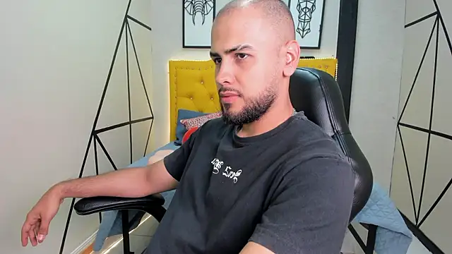 Snapshot of Marcus_Soler chatting on 02.19.26 Marcus Soler online show from 02.19.26