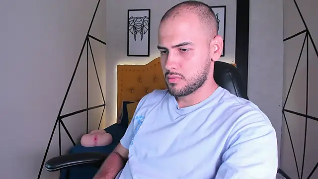 Snapshot of Marcus_Soler chatting on 03.25.26 Marcus Soler online show from 03.25.26