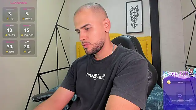 Snapshot of Marcus_Soler chatting on 04.10.26 Marcus Soler online show from 04.10.26