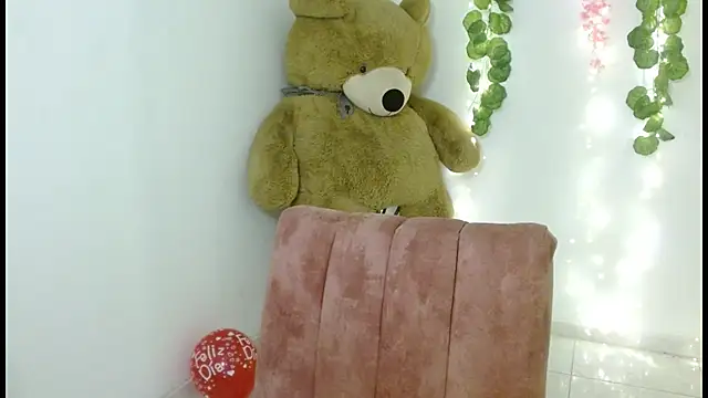 lucy1609 online show from 09.25.25