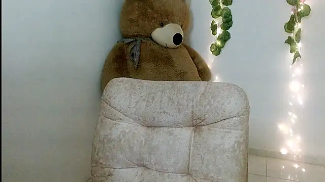 lucy1609 online show from 10.06.25