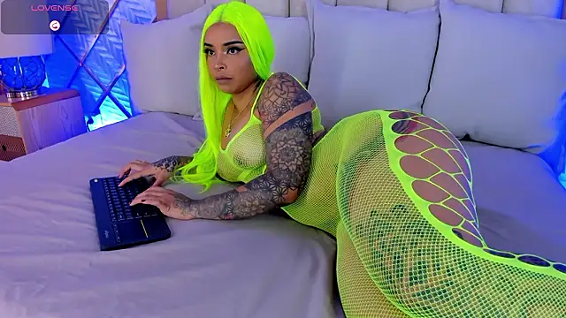 cocoamore online show from 02.09.26