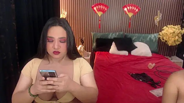 Hotcum ella online show from 09.19.25