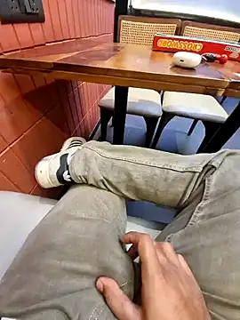 YoursThickDick online show from 12.19.25