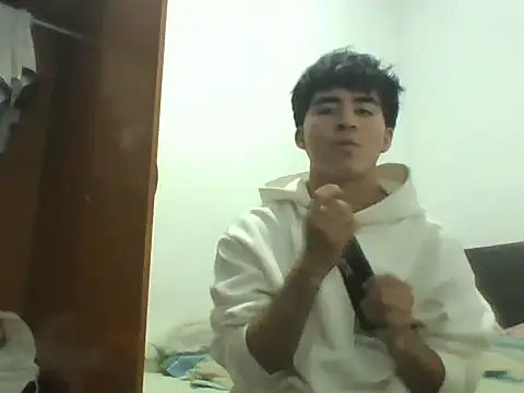 Snapshot of Babydemilk chatting on 03.26.26 Babydemilk online show from 03.26.26
