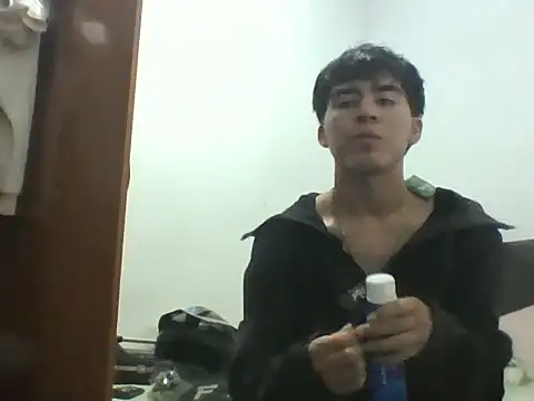 Snapshot of Babydemilk chatting on 03.27.26 Babydemilk online show from 03.27.26