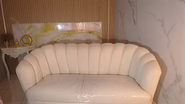 ambar fox s online show from 09.17.25