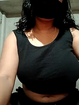 DiyaRoy49 online show from 10.03.25