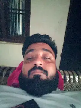 Snapshot of Raju_fuckerr chatting on 09.29.25 Raju fuckerr online show from 09.29.25