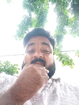 Snapshot of Raju_fuckerr chatting on 09.30.25 Raju fuckerr online show from 09.30.25