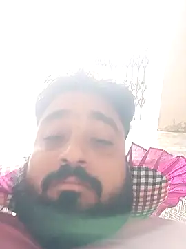 Snapshot of Raju_fuckerr chatting on 10.04.25 Raju fuckerr online show from 10.04.25