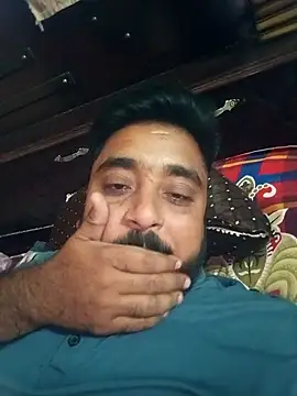 Snapshot of Raju_fuckerr chatting on 10.10.25 Raju fuckerr online show from 10.10.25
