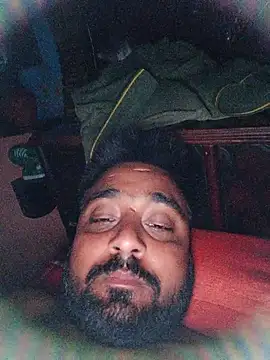 Snapshot of Raju_fuckerr chatting on 05.20.26 Raju fuckerr online show from 05.20.26