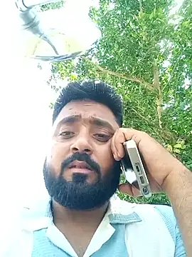 Snapshot of Raju_fuckerr chatting on 05.29.26 Raju fuckerr online show from 05.29.26