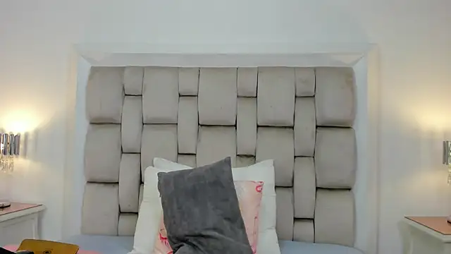 frehia dimou online show from 04.05.26