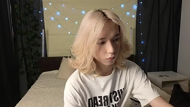 Snapshot of okerriella chatting on 01.14.26 okerriella online show from 01.14.26