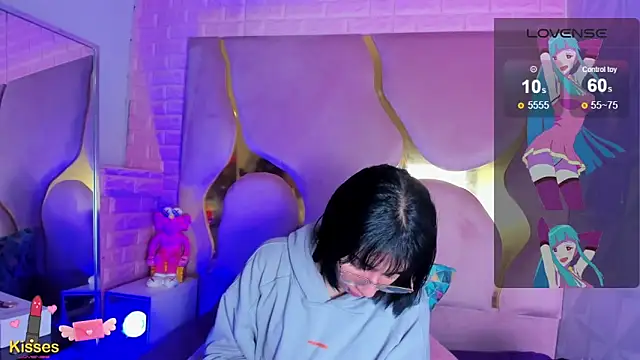 Niina Sissy online show from 04.05.26