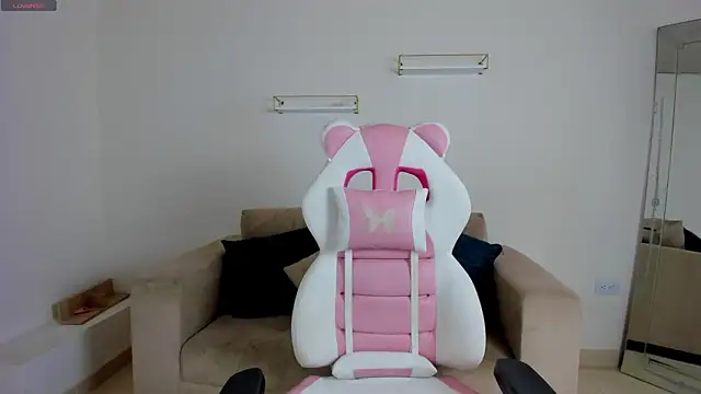 april smiith online show from 02.25.26