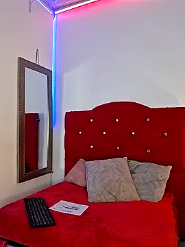 Scarlett Pink Rose online show from 10.06.25