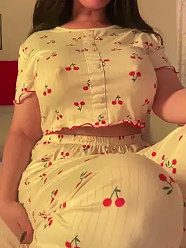 OnlyRima online show from 10.04.25