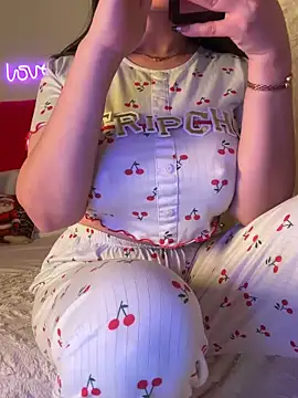 OnlyRima online show from 04.20.26