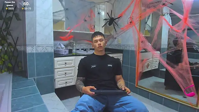 Thomas moon online show from 10.10.25