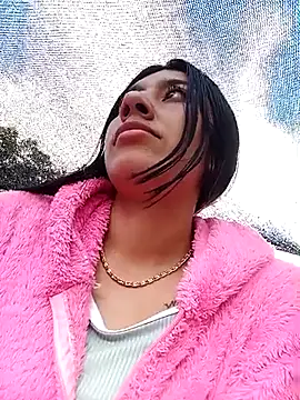 Snapshot of Madow_Lu chatting on 09.17.25 Madow Lu online show from 09.17.25