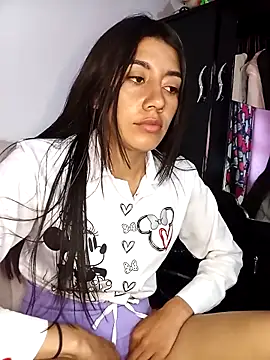 Snapshot of Madow_Lu chatting on 09.29.25 Madow Lu online show from 09.29.25