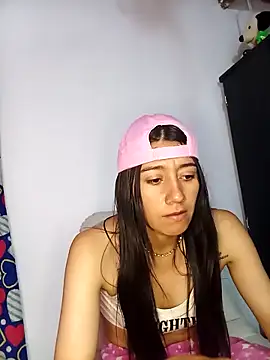 Snapshot of Madow_Lu chatting on 10.13.25 Madow Lu online show from 10.13.25