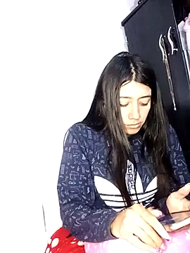 Snapshot of Madow_Lu chatting on 10.13.25 Madow Lu online show from 10.13.25