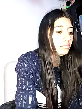 Snapshot of Madow_Lu chatting on 10.22.25 Madow Lu online show from 10.22.25