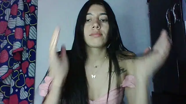 Snapshot of Madow_Lu chatting on 10.23.25 Madow Lu online show from 10.23.25