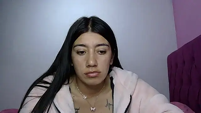 Snapshot of Madow_Lu chatting on 10.24.25 Madow Lu online show from 10.24.25